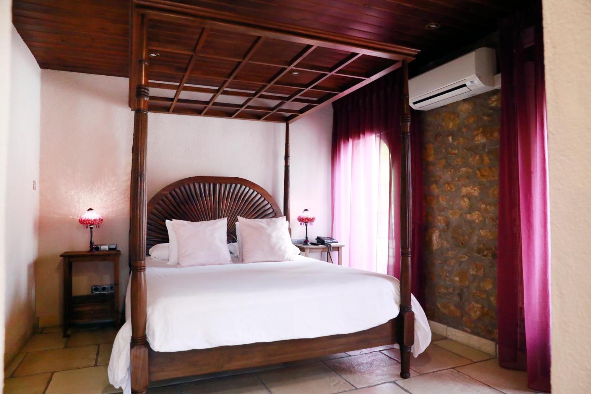 La Violeta Hotel Spa & Chill Out Castelltercol 외부 사진